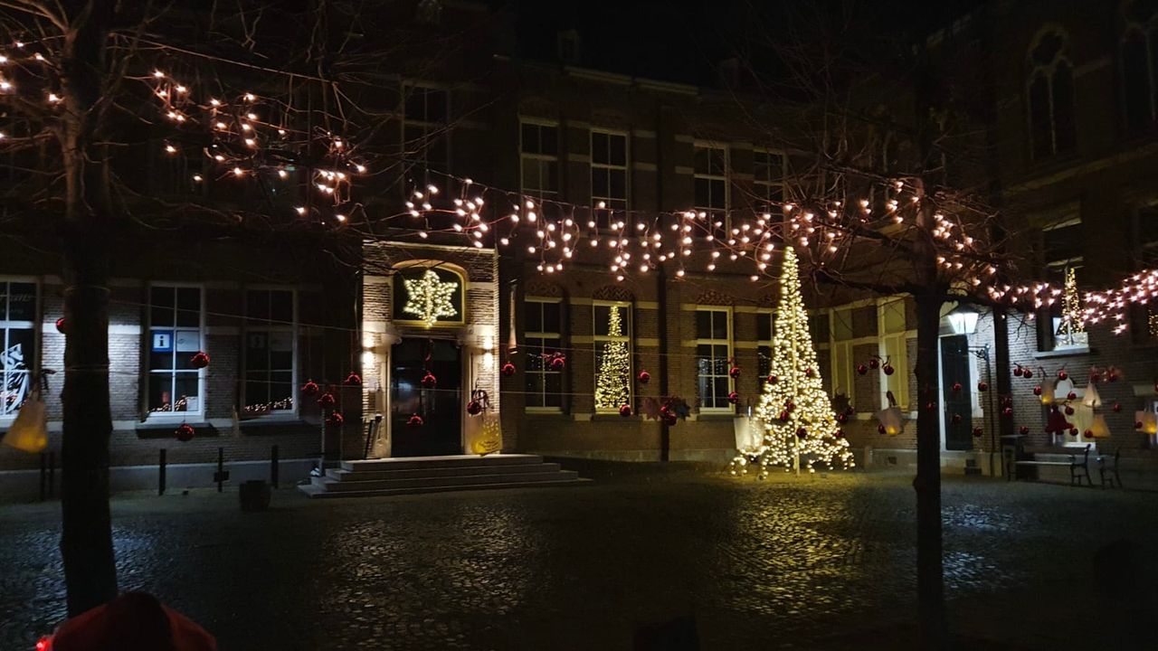 Lichtjestocht in Megen geslaagd alternatief voor Kerstmarkt