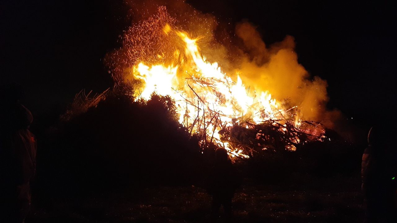 Kerstboomverbranding Uden-Zuid gaat weer door, binnenkort wellicht andere locatie