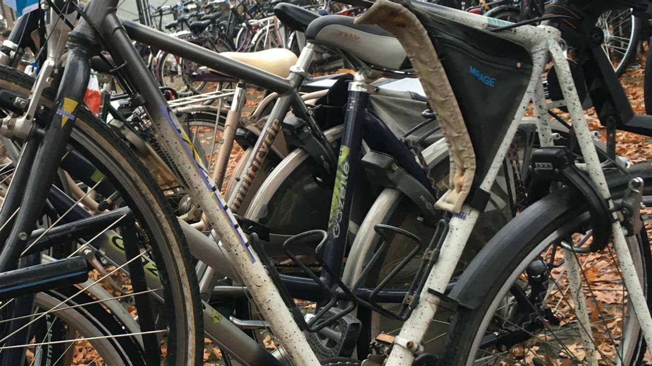 Aantal fietsendiefstallen in Oss neemt weer toe, zo zien de wijkagenten